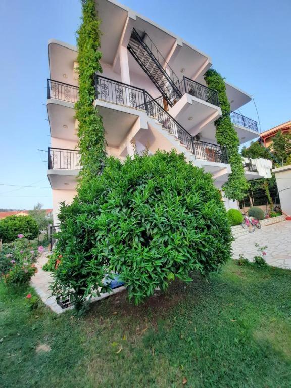 Villa Festim Εξαμίλιο Εξωτερικό φωτογραφία