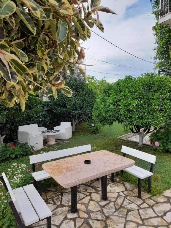 Villa Festim Εξαμίλιο Εξωτερικό φωτογραφία